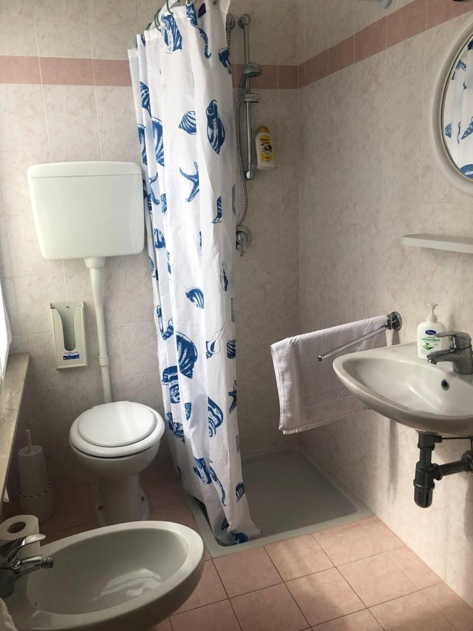 Be Me Hotel Helvetia Tabiano Terme Εξωτερικό φωτογραφία